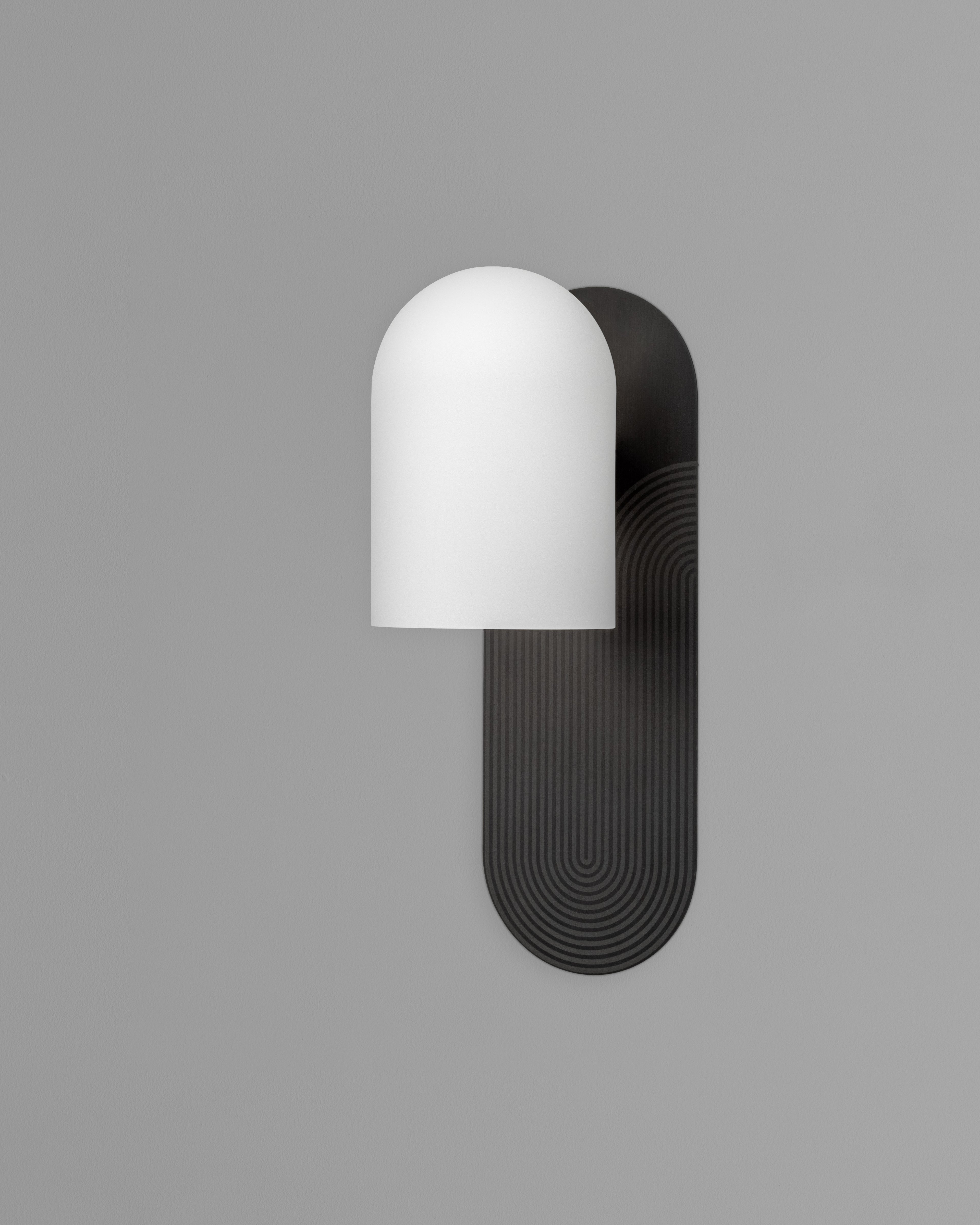 Schwung Odyssey Kyoto Black Wall Light